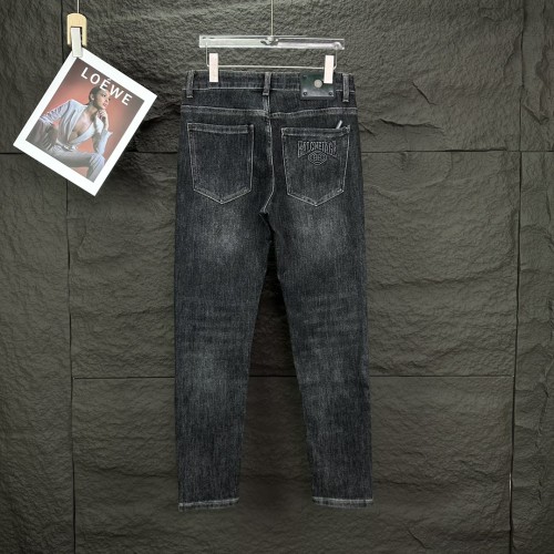 Balenciaga New Embroidered Letter Logo Casual Water Washed Punched Jeans