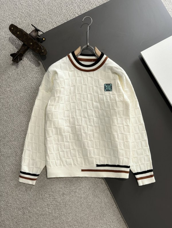 Louis Vuitton New Embroidered Logo Round Neck Wool Sweater
