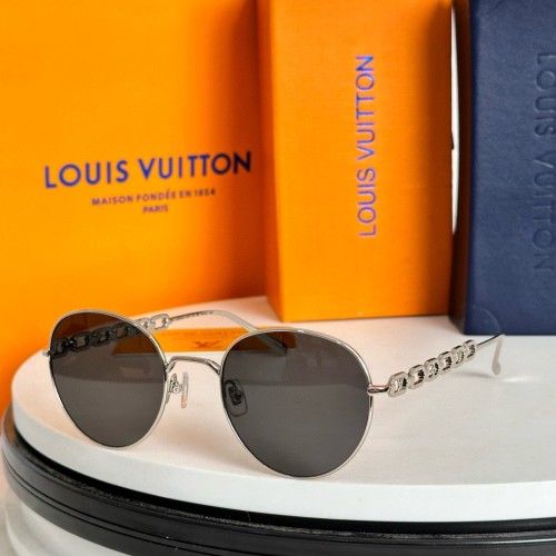 Louis Vuitton New Classic Couple Versatile Sunglasses Size: 52-22-140