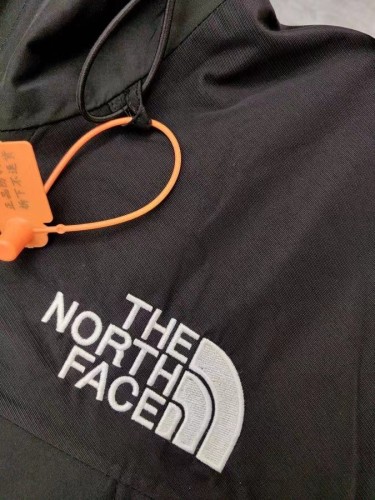 The North Face Classic Embroidered Logo Splicing Hoodie Jacket