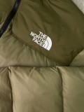 The North Face Classic Contrast Embroidered Logo Casual Down Jacket