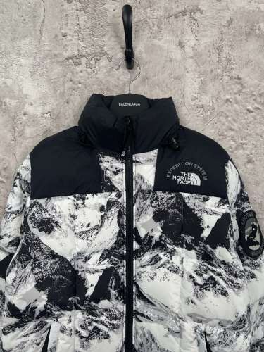 The North Face Classic Contrast Embroidered Logo Snow Mountain Leisure Down Jacket