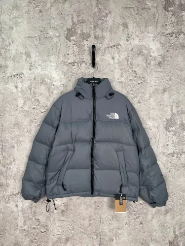 The North Face Classic Contrast Embroidered Logo Casual Down Jacket