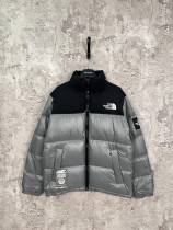 The North Face Classic Contrast Embroidered Logo Large Grid Casual Down Jacket