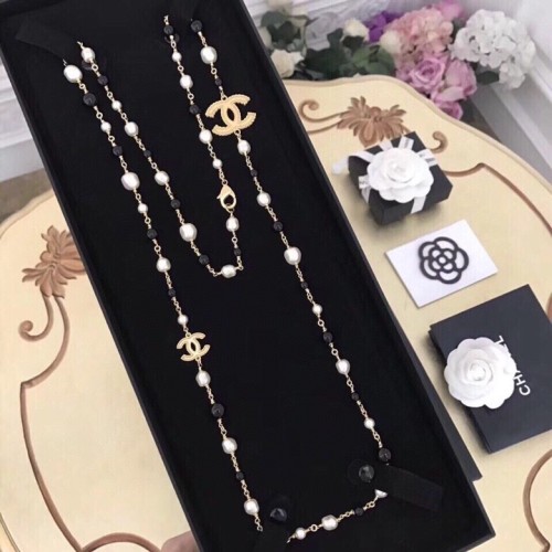 Chanel Classic Versatile Wheat Spike Black and White Pearl Long Chain Sweater Chain