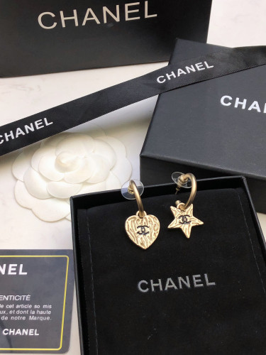 Chanel New Personalized Asymmetric Earrings