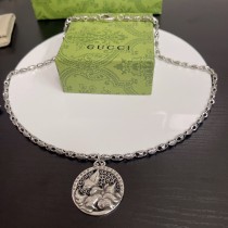 Gucci High Street New Nine Tailed Fox Pendant Necklace
