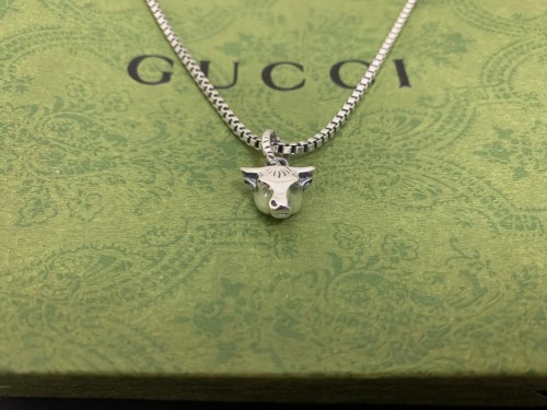 Gucci Couple New Bull Head Pendant Necklace