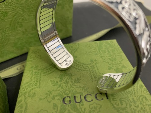 Gucci New Retro Double G Vintage Wings Wide Edition Bracelet