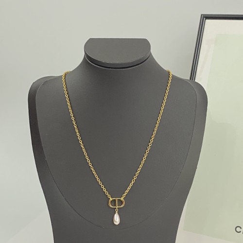Dior Classic CD Pink Waterdrop Pearl Necklace