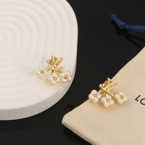 Louis Vuitton Classic Versatile Letter Flower Earrings
