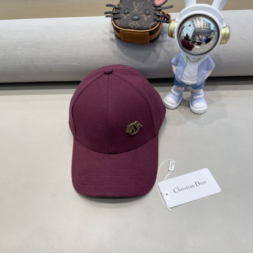 Dior New Classic 3D Letter Warm Baseball Hat Unisex Versatile Duck Tongue Hat