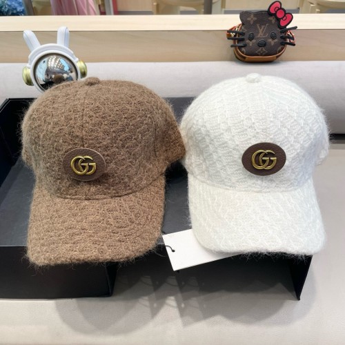 Gucci New Classic Couple Warm Baseball Hat Casual Duck Tongue Hat