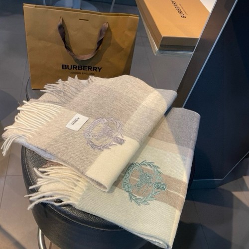Burberry Classic Generous Couple Embroidered Logo Scarf Size: 35 * 180 CM