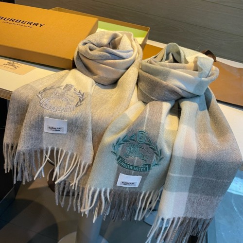 Burberry Classic Generous Couple Embroidered Logo Scarf Size: 35 * 180 CM