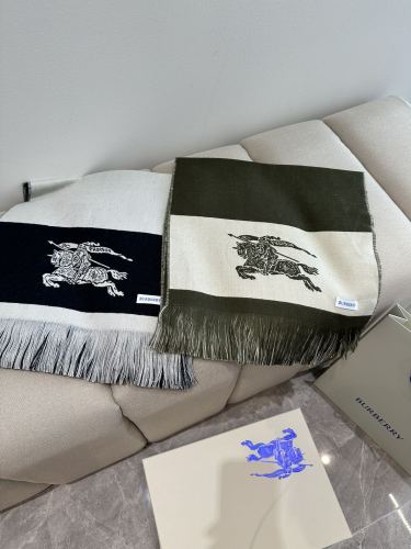Burberry New Versatile Warm Cashmere Scarf Size: 35 * 200 CM