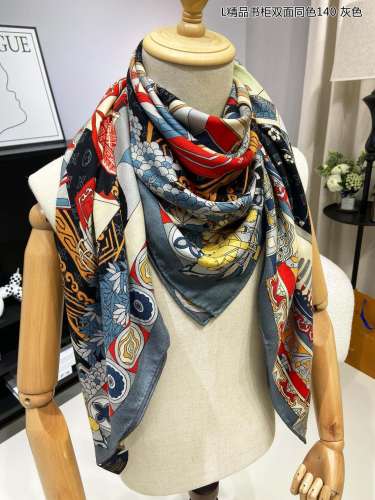 Louis Vuitton Fashion Boutique Bookcase Cashmere Square Towel Size: 140 * 140 CM
