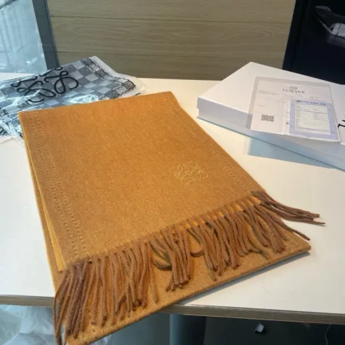 Loewe Fashion Double Sided Color Cashmere Tassel Scarf Size: 35 * 180 CM