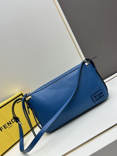 Fendi New Classic Simply FF Leather Crossbody Bag Size: 34.5x20x4.5 CM