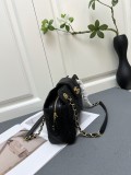Chanel New Bowling Bag Particle Embossed Cow Leather Bag Size: 27 × 17 × 8 CM