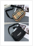 Burberry Classic Large Capacity Camera Bag Crossbody Bag Size: 21 × 10 × 15.5 CM