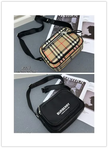Burberry Classic Large Capacity Camera Bag Crossbody Bag Size: 21 × 10 × 15.5 CM