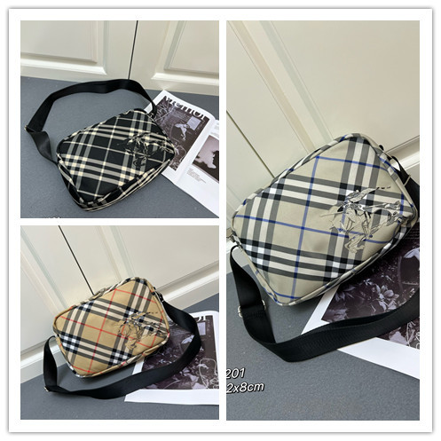 Burberry Classic Decal Equestrian Knight Grid Cross Bag Size: 25 x 12 x 18 CM