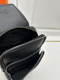Louis Vuitton Classic Chessboard Pattern Shoulder Bag Size: 20x31x7CM