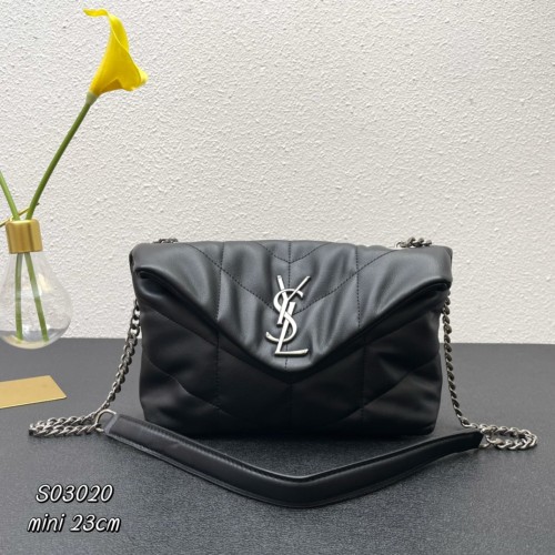 Yves Saint Laurent Classic Leather Mini Crossbody Bag Size: 23 × 15.5 × 8.5 CM