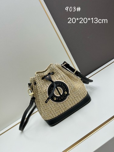 Louis Vuitton Fashion Lafite Grass Bucket Bag Size: 20 x 20 x 13 CM