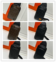 Louis Vuitton Classic Chessboard Pattern Shoulder Bag Size: 20x31x7CM