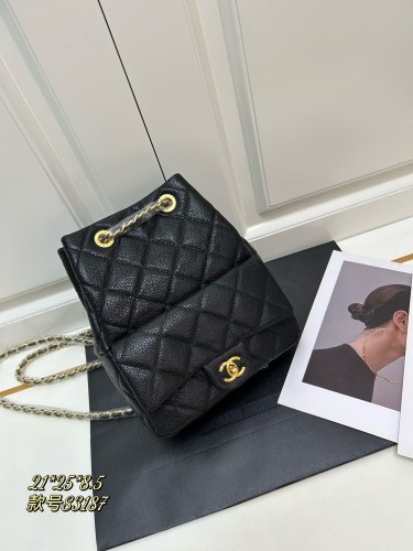 Chanel Classic Leather Bucket Bag Cross Shoulder Bag Size: 21x25x8.5 CM