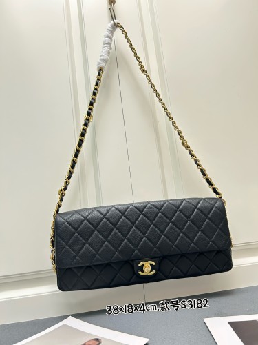 Chanel Classic Lingge French Stick Handbag Size: 38x18x4 CM