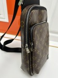 Louis Vuitton Classic Chessboard Pattern Shoulder Bag Size: 20x31x7CM