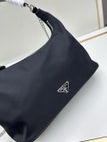 Prada Classic Nylon Versatile Underarm Bag with Chain Strap Crossbody Bag Size: 26x15x11 CM