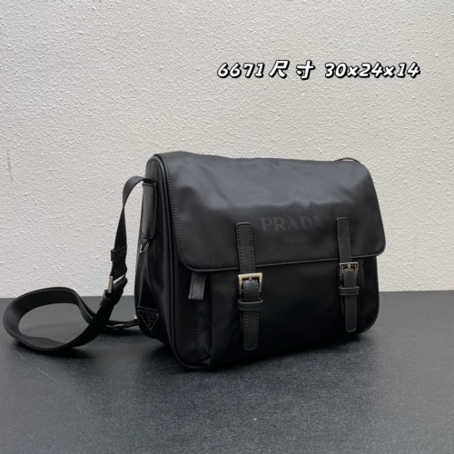Prada New Men's Waterproof Handbag Size: 30x24x14 CM