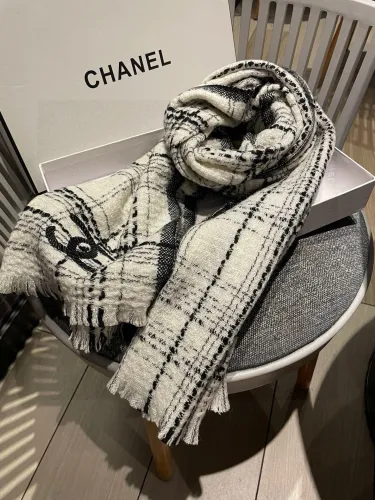 Chanel New Unisex Versatile Wool Scarf Size: 50 * 200 CM