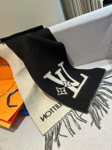 Louis Vuitton Classic Logo Double Sided Wool Scarf Size: 30 * 210 CM