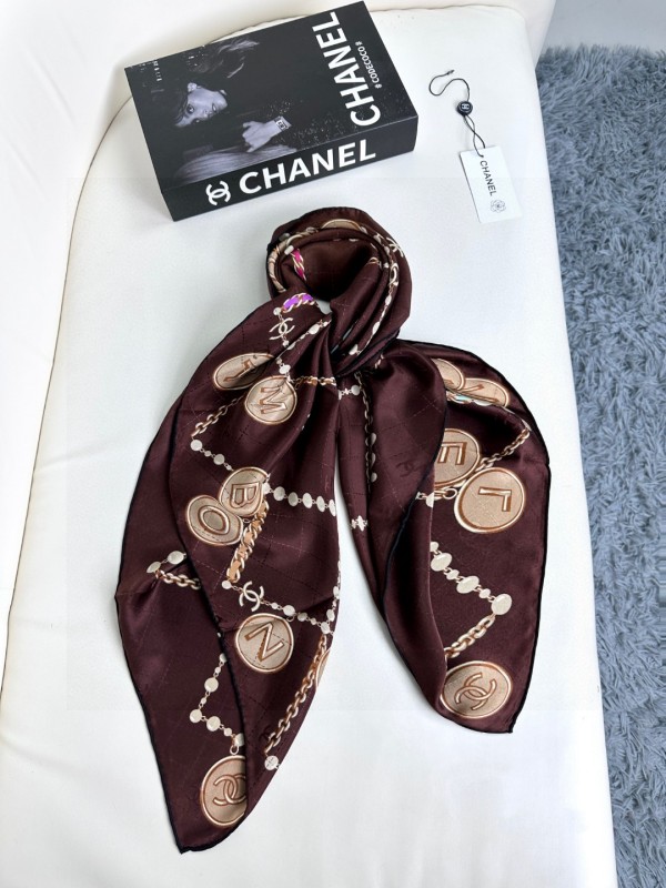Chanel Versatile Small Fragrance Pearl Dark Pattern Jacquard Silk Square Towel Size: 90 * 900 CM