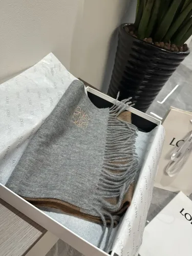 Loewe New Unisex Color Contrast Splicing Cashmere Scarf Size: 30 * 180 CM
