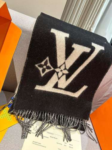 Louis Vuitton Classic Logo Double Sided Wool Scarf Size: 30 * 210 CM