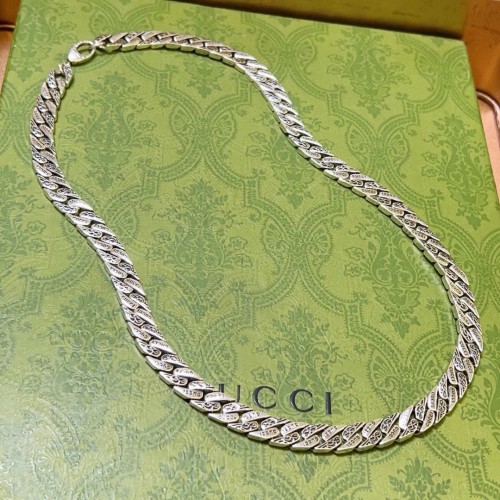 Gucci Classic Trendy Double G Vintage Necklace