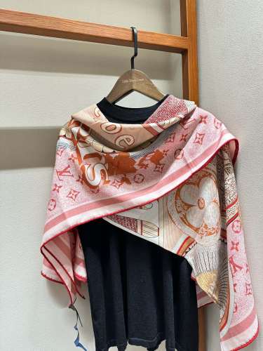 Louis Vuitton New Classic Logo Jacquard Velvet Square Towel Size: 140 * 140 CM