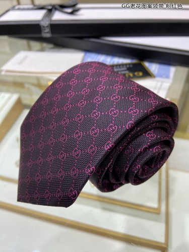 Gucci Classic GG Vintage Pattern Silk Tie