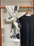 Chanel New Classic Camellia Elegant Diamond Grid Velvet Square Towel Size: 140 * 140 CM