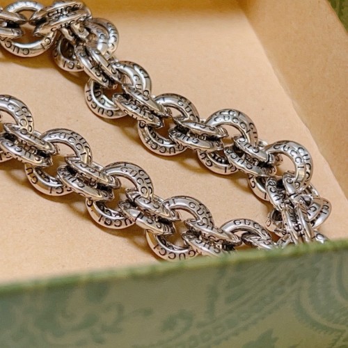 Gucci Unisex Classic Vintage Silver Bracelet