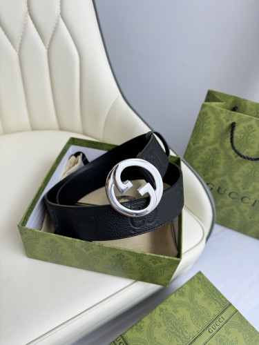 Gucci Classic Double G Embossed Leather Belt 40MM