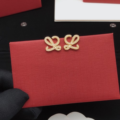 Loewe Classic Logo Letter Pearl Earstuds