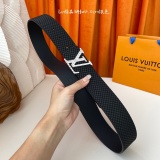 Louis Vuitton New Classic Men's Business Belt 40MM