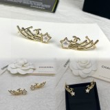 Chanel New Pearl Meteor Letter Double C Earrings